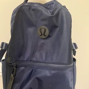 New Crew Backpack lululemon - Navy